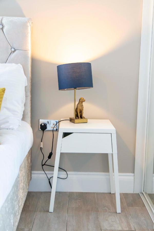Flash Sales Offer - Any Week Day No Minimum Night Restrictions Brighton City Centre Seafront 1 Bedroom Flat Bn1Gre08 Exterior photo